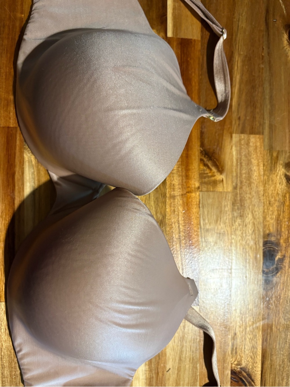 Victoria's Secret Smooth T-Shirt Bra in Nude